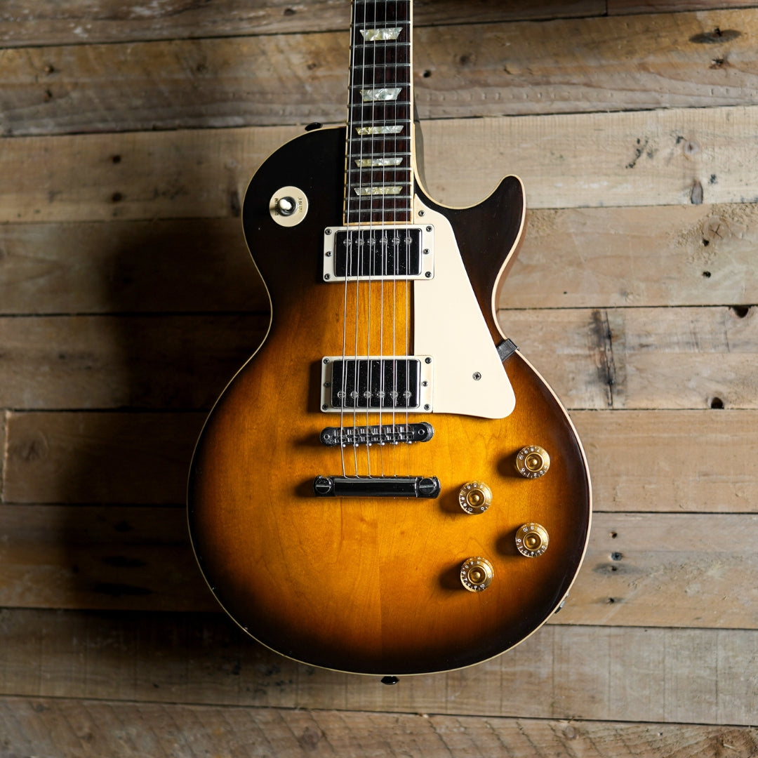 【エレキギター】Gibson Les Paul Standard 1992年 1992 Gibson Les Paul Standard in Vintage Sunburst – Fat Bottom Guitars