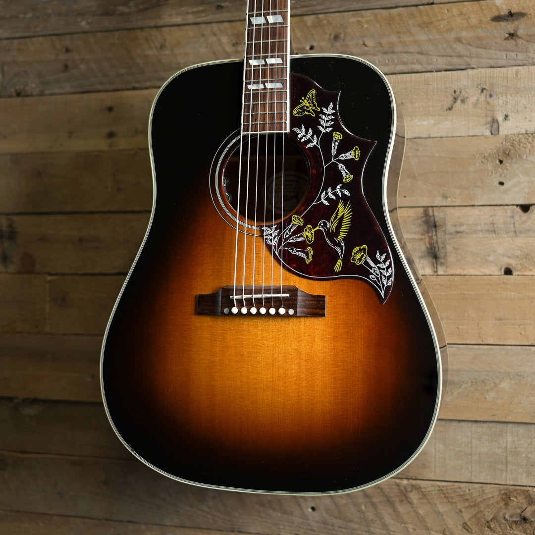 Gibson Hummingbird Standard in Vintage Sunburst
