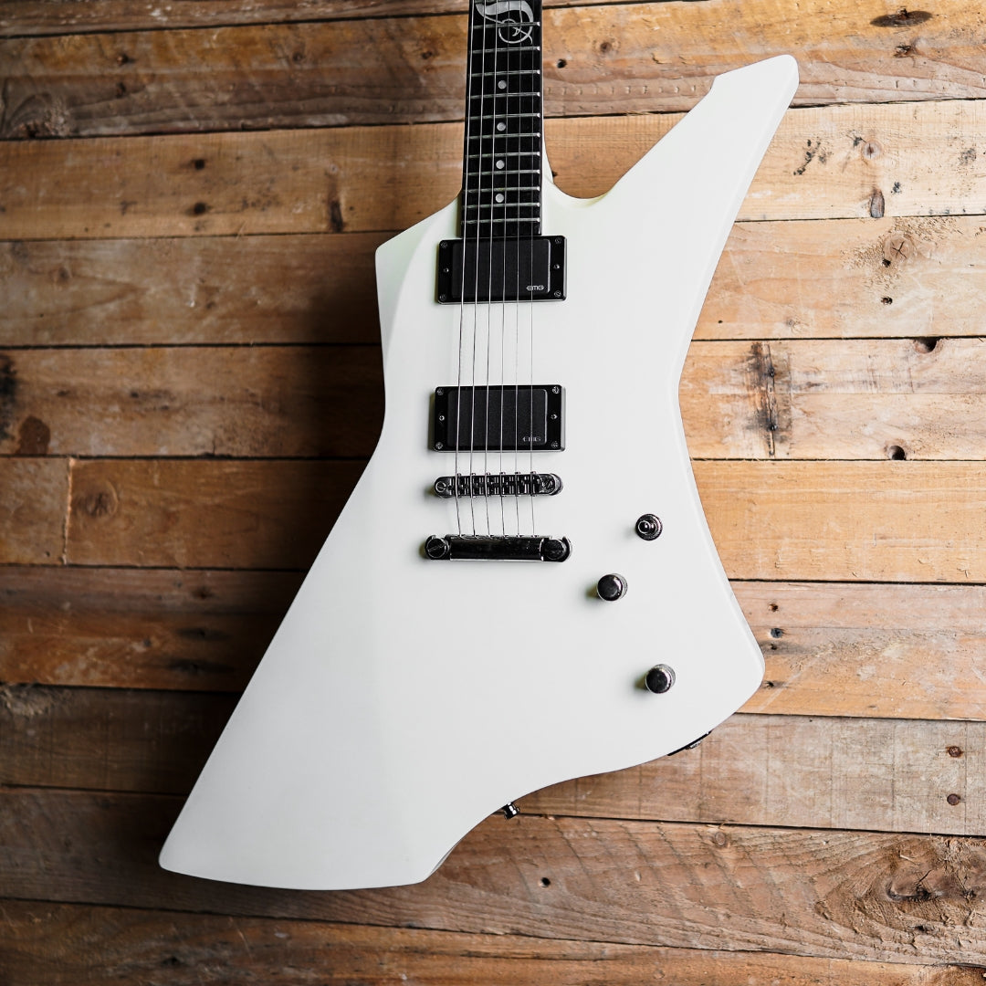 2011 ESP James Hetfield Snakebyte In Snow White