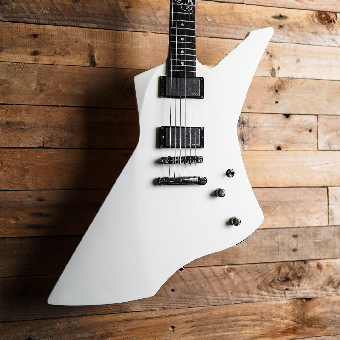 2011 ESP James Hetfield Snakebyte In Snow White