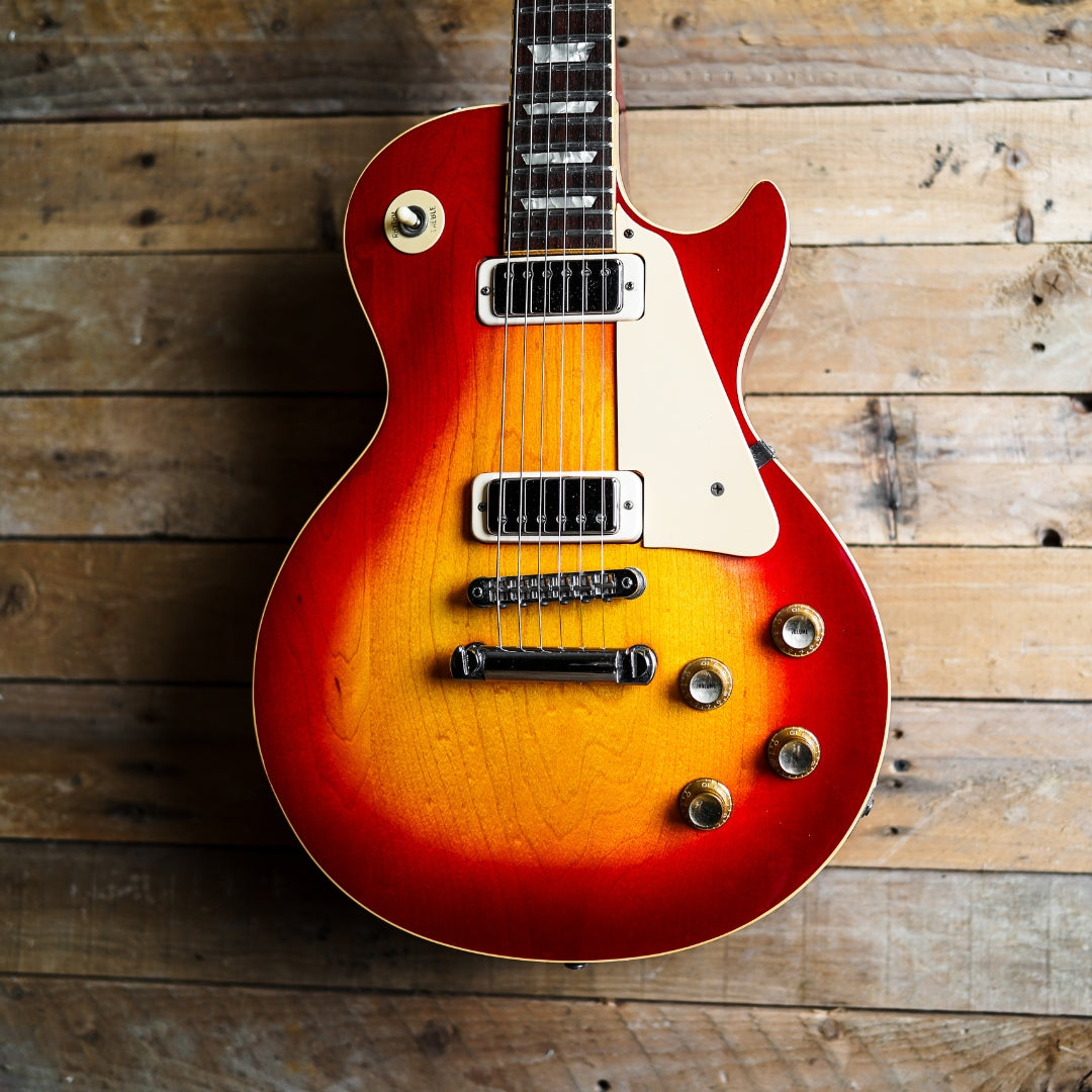 1979 Gibson Les Paul Deluxe in Cherry Sunburst