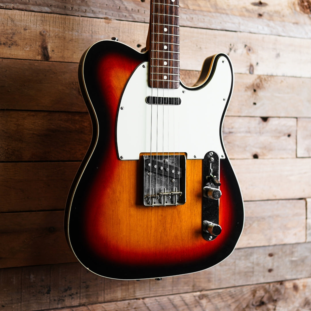 1995 Fender MIJ Telecaster '62 Custom In 3 Tone Sunburst