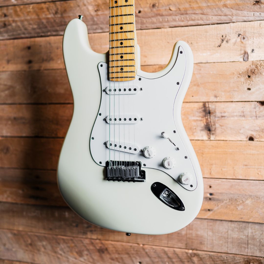 1995 Fender American Standard Stratocaster - Olympic White With Matching Headstock