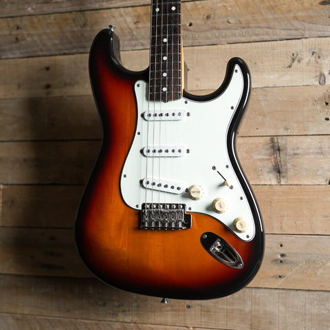 1997 Fender CIJ 1962 Reissue Stratocaster in 3-Tone Sunburst