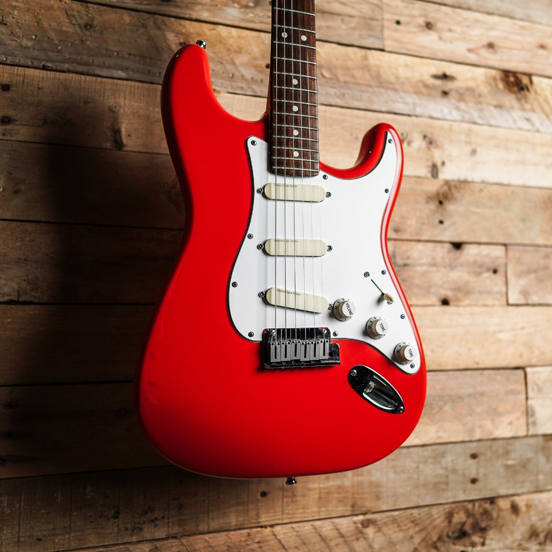 1990 Fender Stratocaster Plus in Fiesta Red