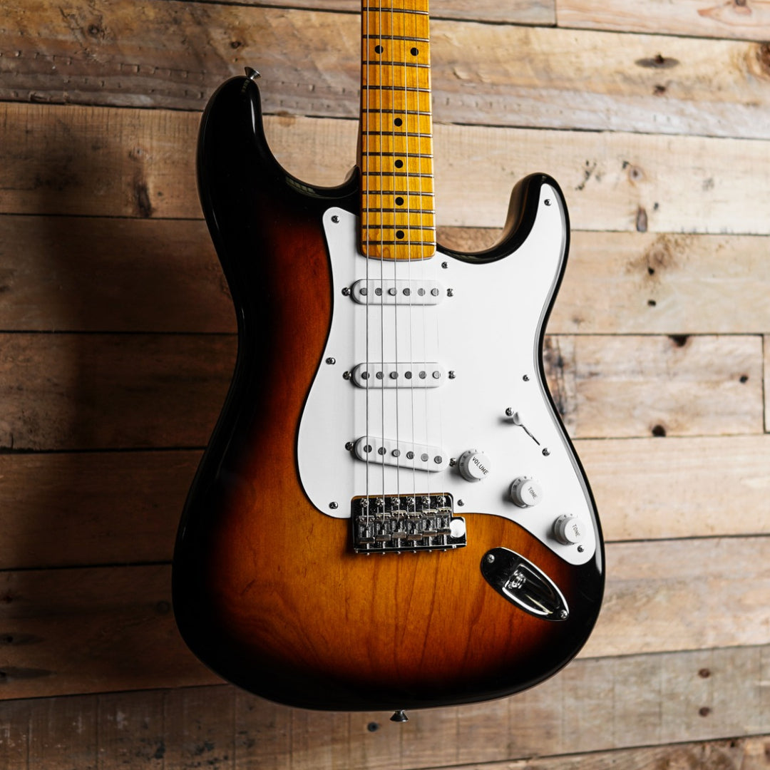 2024 Fender 70th Anniversary American Vintage II 1954 Stratocaster in 2-Tone Sunburst
