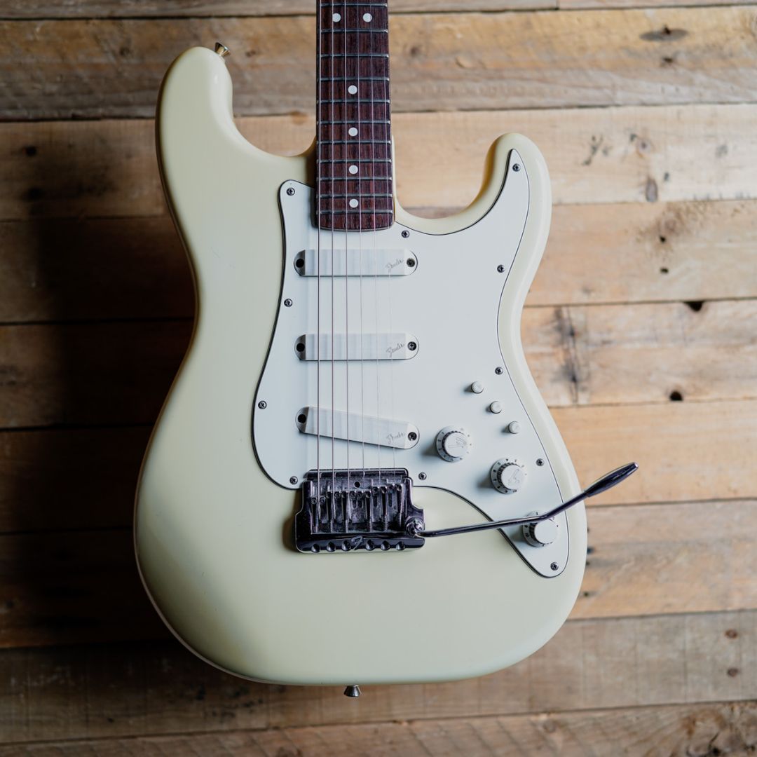 1983 Fender Elite Stratocaster Arctic White