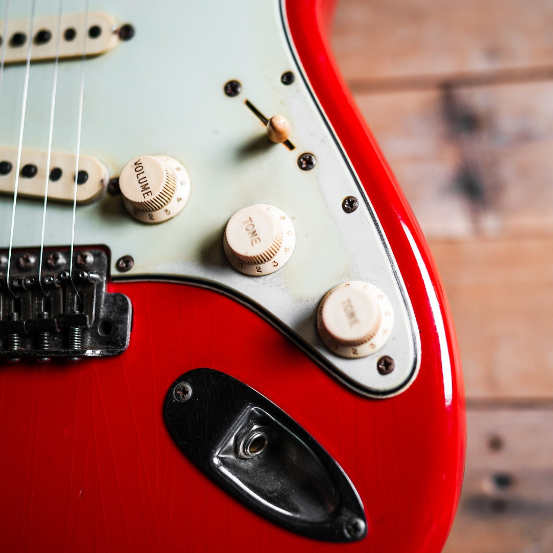 1963 Fender Stratocaster in Fiesta Red – Fat Bottom Guitars