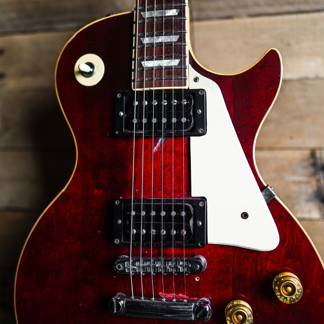 1979 Gibson Les Paul Deluxe in Wine Red