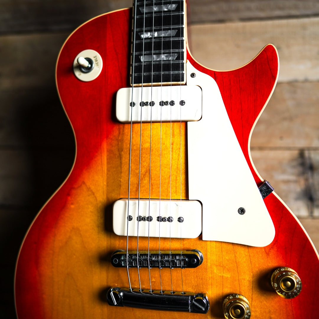 1978 Gibson Les Paul Pro Deluxe in Cherry Sunburst