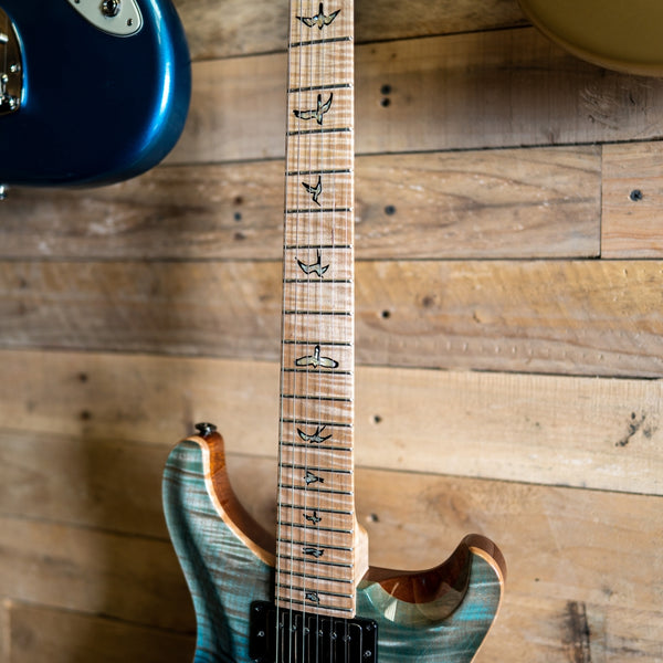 PRS Wood Library Custom 24 10 Top in Blue Fade with Flame Maple Neck
