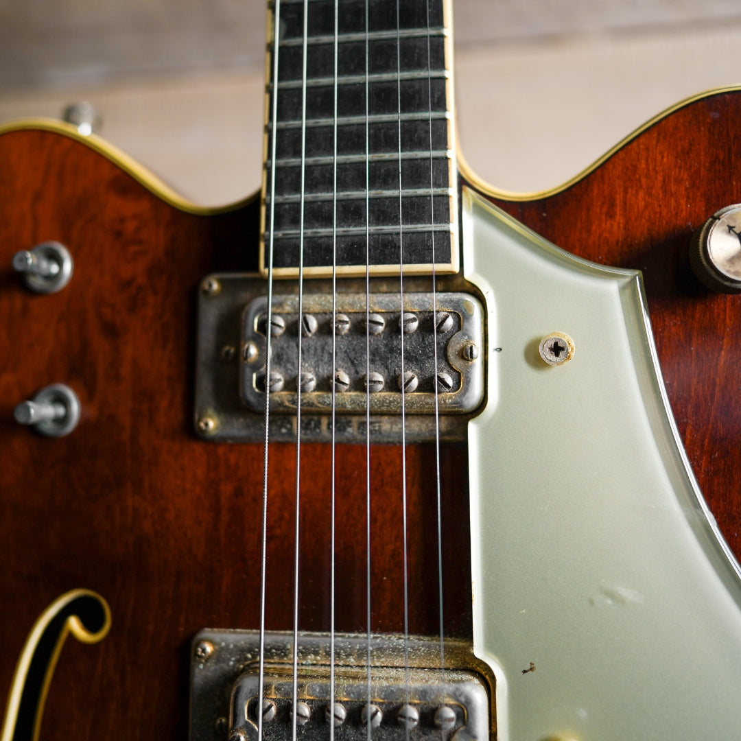 1972 Gretsch 7670 Chet Atkins Country Gentleman in Walnut