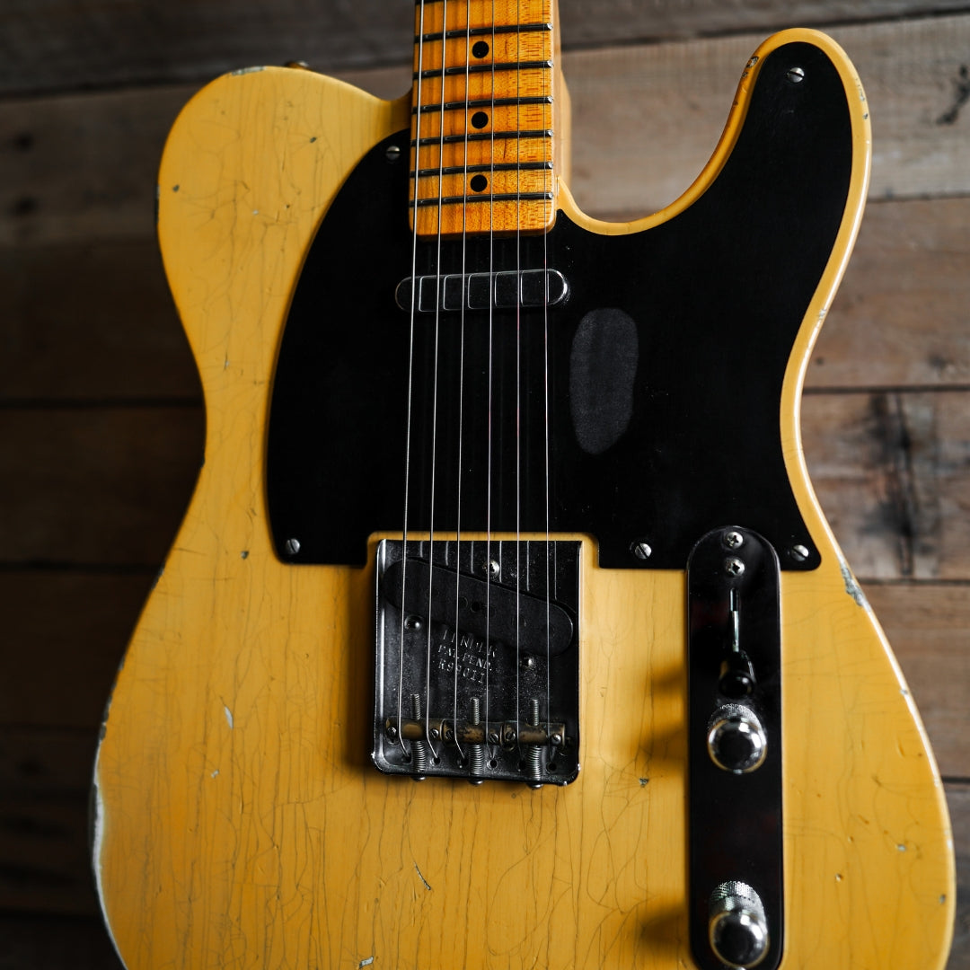 Fender Custom Shop '52 Telecaster Relic Nocaster in Blonde