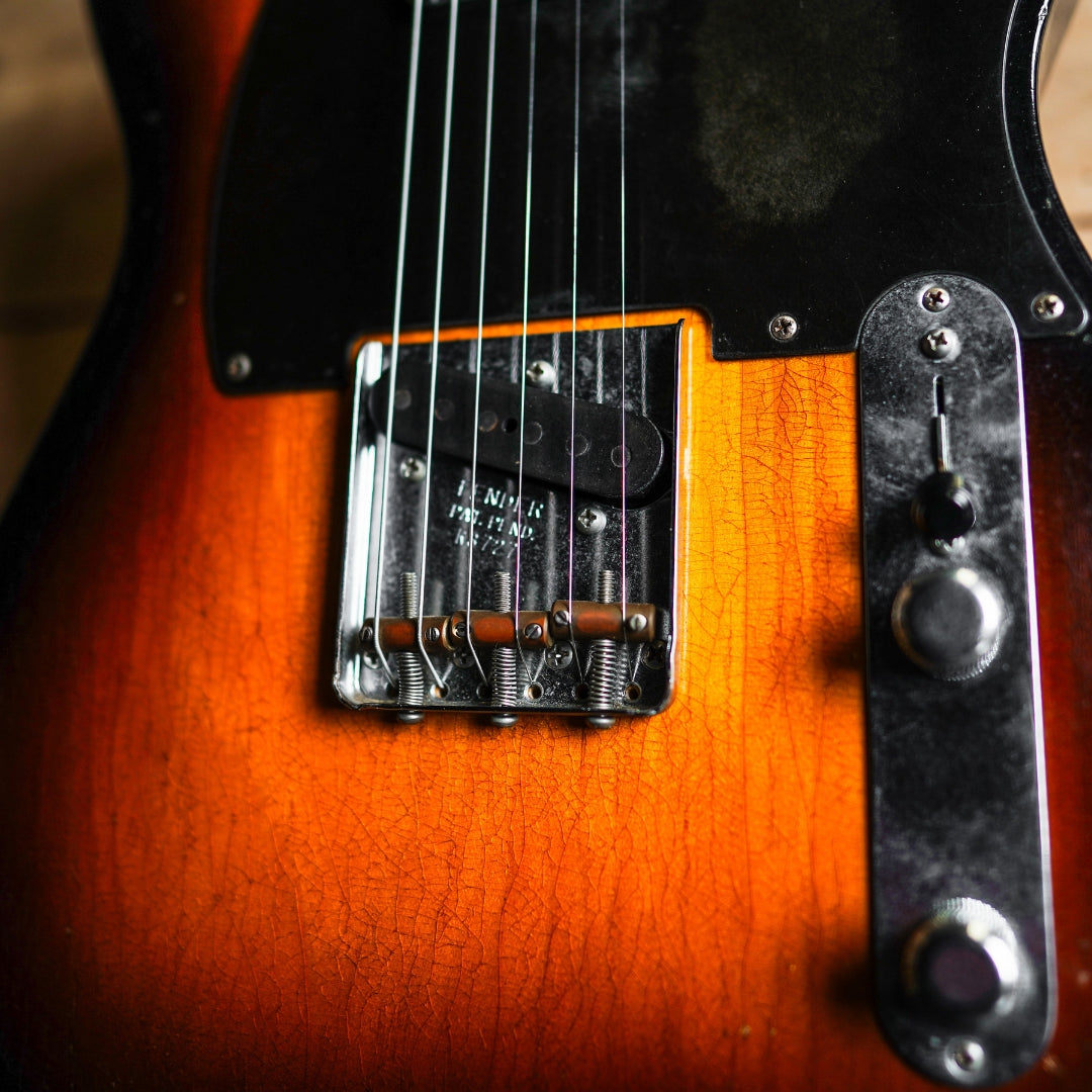 Fender Custom Shop Custom 50s Telecaster Relic Masterbuilt by John English - Two-Tone Sunburst