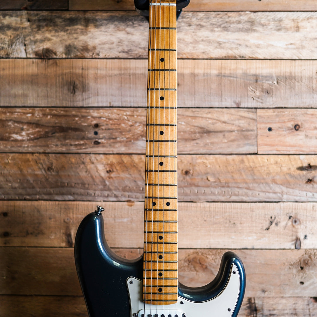 2011 Fender American Standard Stratocaster In Charcoal Frost Metallic