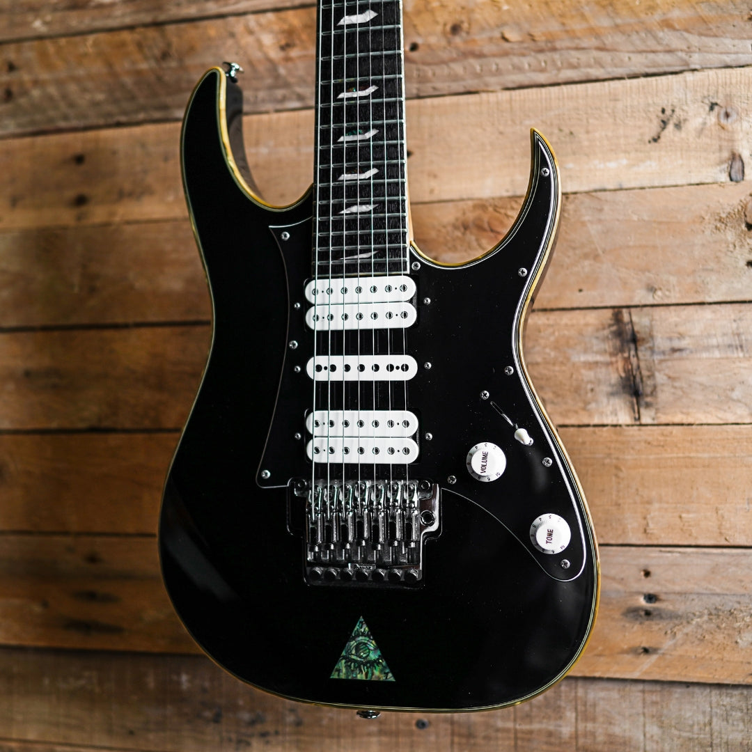 2005 Team J Ibanez UV777P-BK Steve Vai Signature Universe