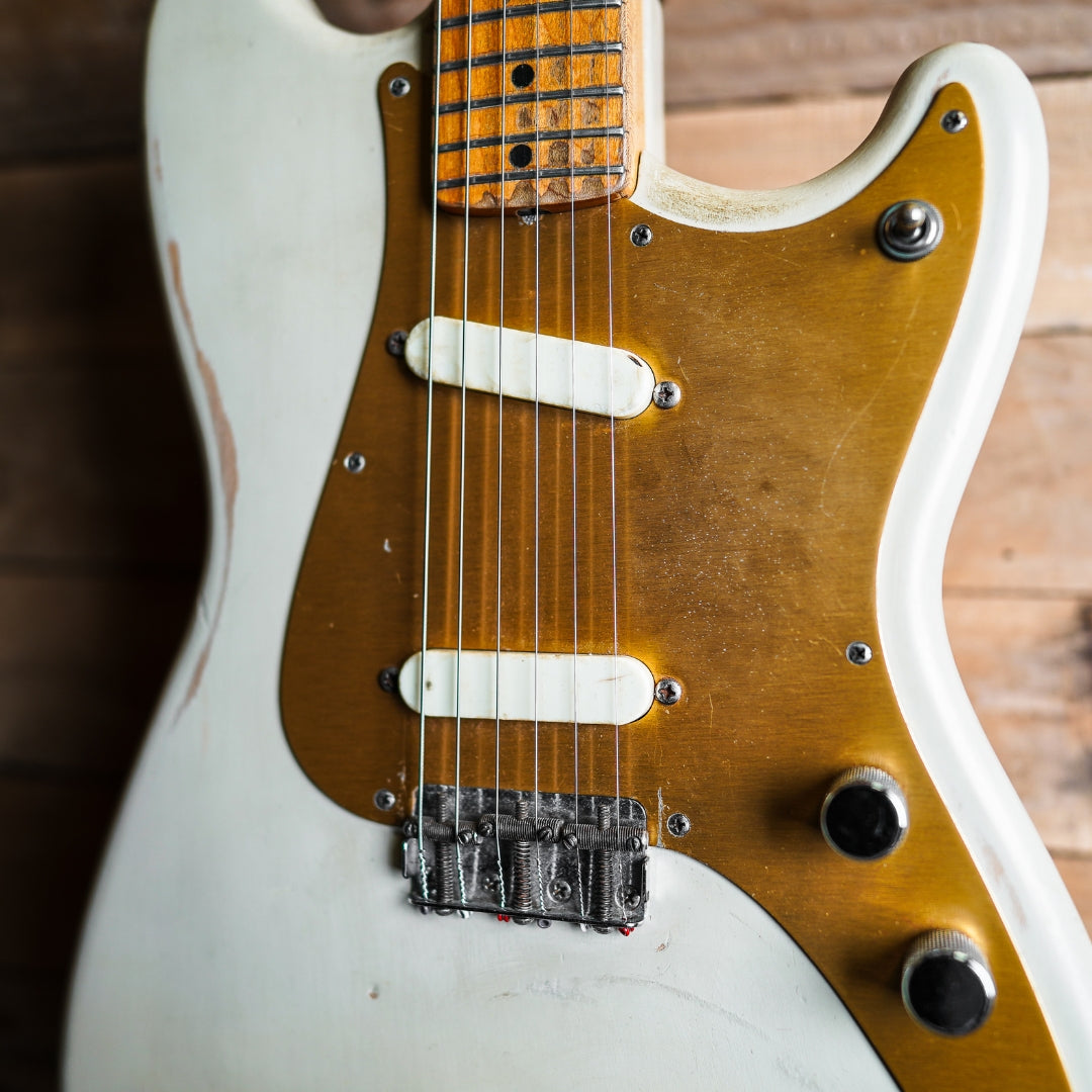 1959 Fender Duo Sonic In Desert Sand – Fat Bottom Guitars