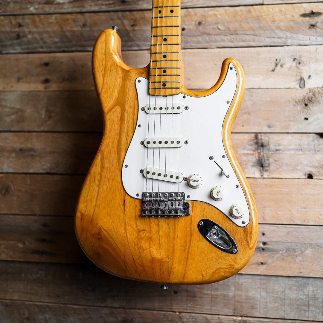1997 Fender CIJ ST67 Stratocaster In Natural