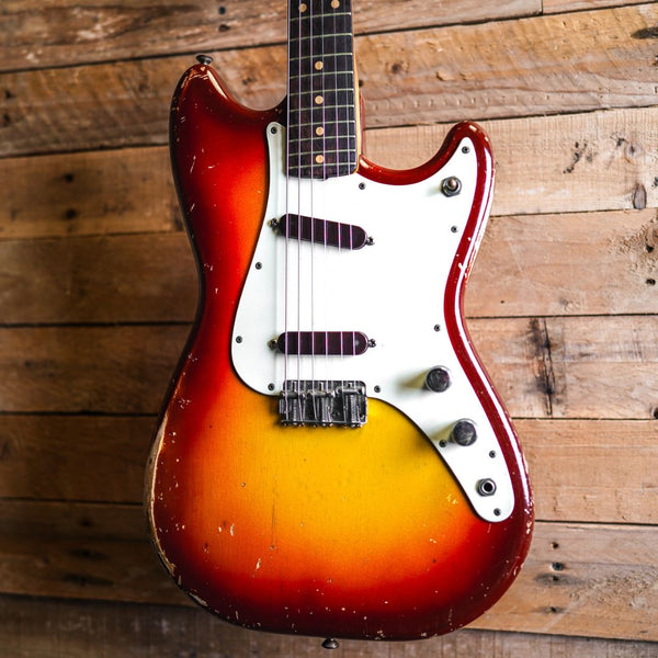 1962 Fender Duo Sonic in Sunburst – Fat Bottom Guitars