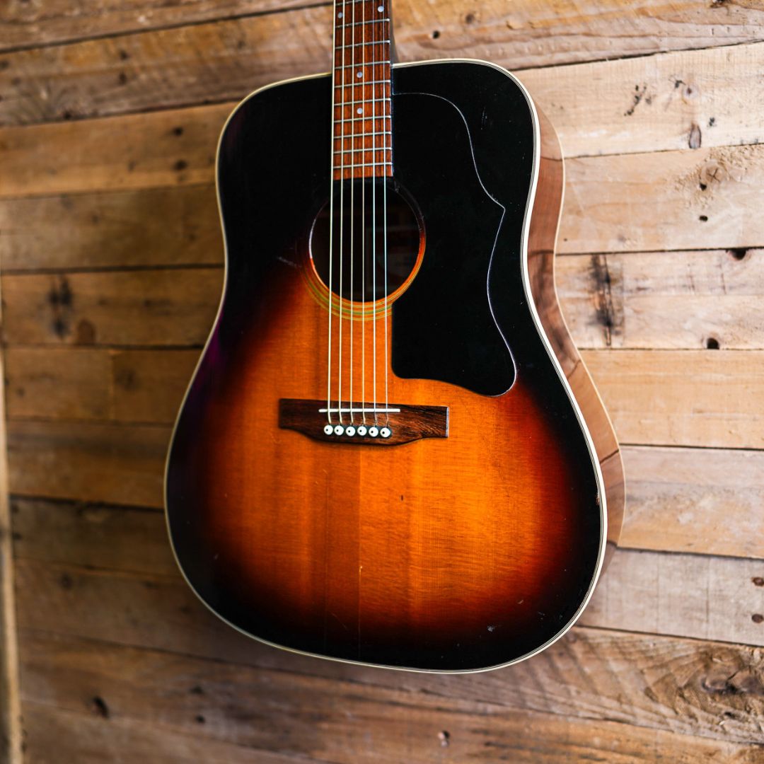 1979 Gibson J-45 in Sunburst