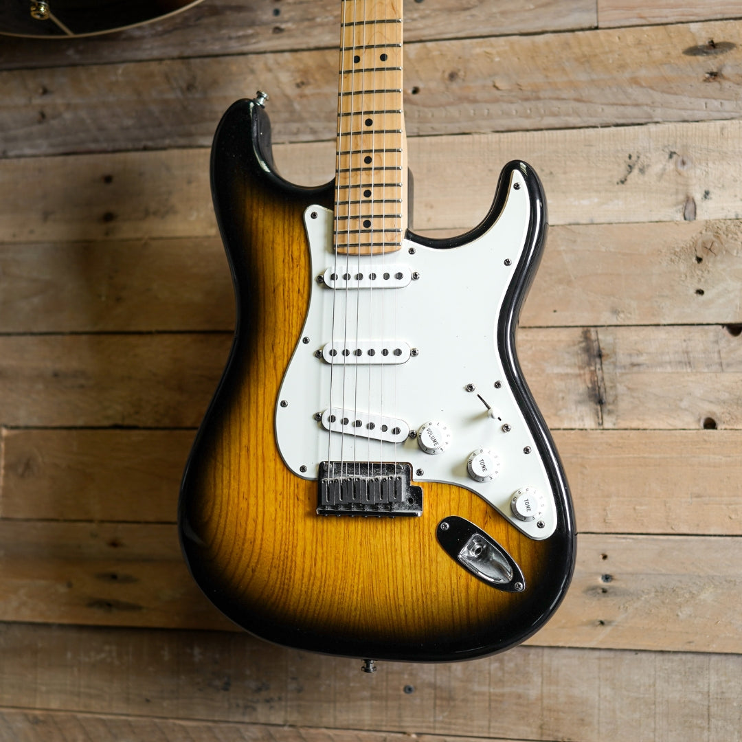 Fender 50th Anniversary Stratocaster in 2-Tone Sunburst