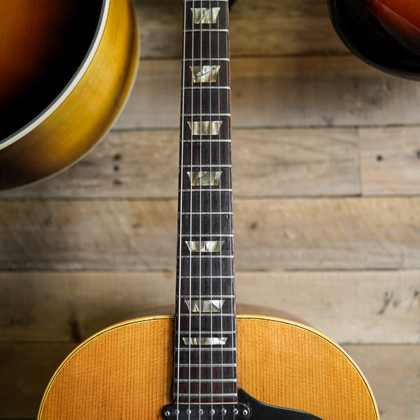 1963 Gibson J160e in Natural