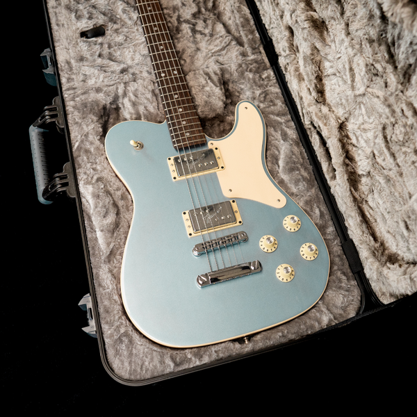 Fender Limited Edition Troublemaker Telecaster Deluxe in Ice Blue Metallic