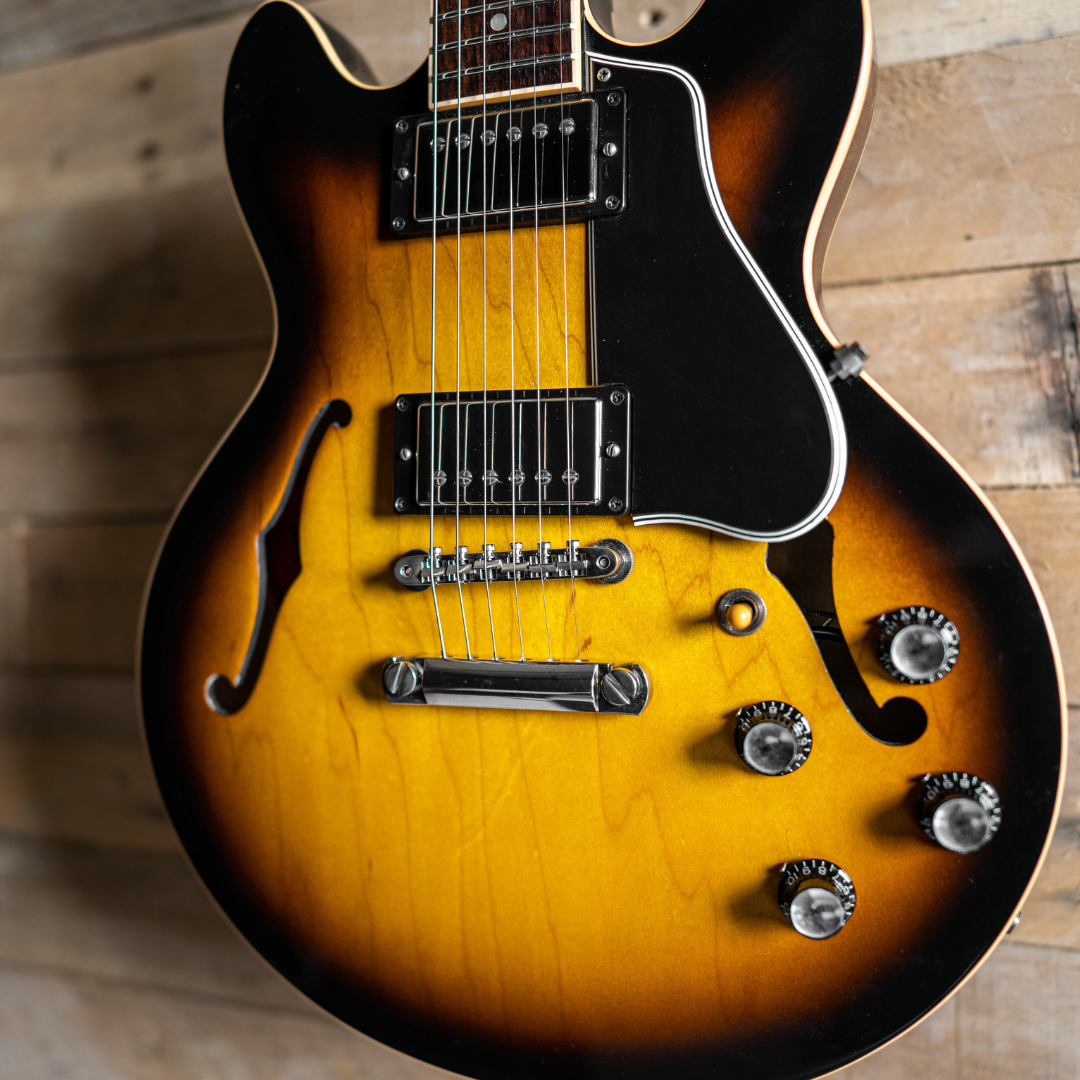 Gibson Custom Shop ES-339 in Vintage Sunburst